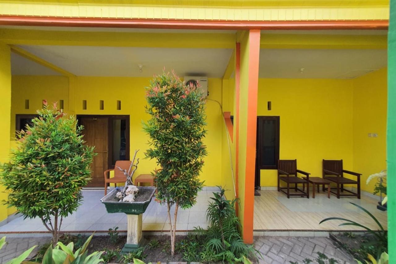 Apartamento New Puri Amalia Banyuwangi  Exterior foto